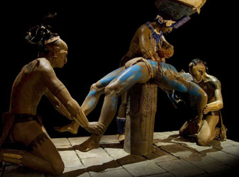 Loinclothed hobby; Obr�zek dne - the picture od the day - �awa rel - Blackfeet study in bronze  