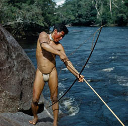 Loinclothed hobby; Obr�zek dne - the picture od the day - �awa rel - Ticuna Indian 
