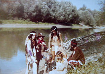 Loinclothed hobby; Obr�zek dne - the picture od the day - �awa rel -  Indi�ni z Ma�arska - Oglala Lakota 