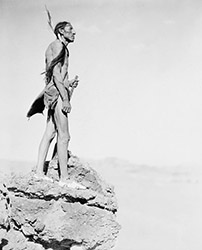 Loinclothed hobby; Obr�zek dne - the picture od the day - �awa rel -Native American, 1910