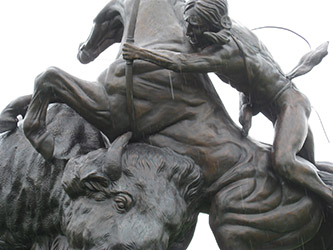 Loinclothed hobby; Obr�zek dne - the picture od the day - �awa rel - Native American Museum Tatanka 