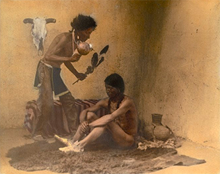 Loinclothed hobby; Obr�zek dne - the picture od the day - �awa rel - Chief Little Wound and family, Oglala Lakota, 1899 