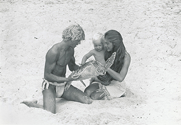 Loinclothed hobby; Obr�zek dne - the picture od the day - �awa rel -  Blue Lagoon, 1980 