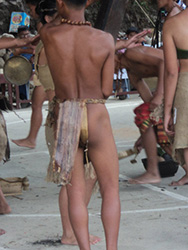 Loinclothed hobby; Obr�zek dne - the picture od the day - �awa rel - Barlig festival, 2010