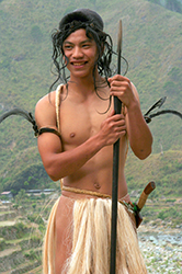 Loinclothed hobby; Obr�zek dne - the picture od the day - �awa rel - 1963 - Hunting indian