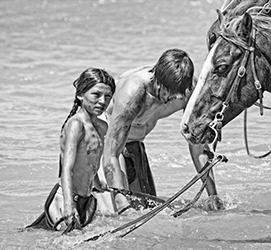 Loinclothed hobby; Obr�zek dne - the picture od the day - �awa rel -Diana Volk�s indians 3/3<