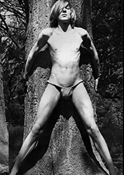 Loinclothed hobby; Obr�zek dne - the picture od the day - �awa rel -  Will ne tied soon, or not
