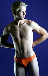 Loinclothed hobby; Obr�zek dne - the picture od the day - �awa rel - Modern� bederka - speedo plavky