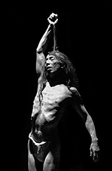 Loinclothed hobby; Obr�zek dne - the picture od the day - �awa rel - Atsushi Takenouchi, photos by Gabriele Seidel and Waldemar Zdrojewski