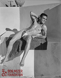 Loinclothed hobby; Obr�zek dne - the picture od the day - �awa rel -  Bob Mizer, red and white simple loincloth? 