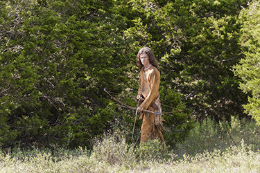 Loinclothed hobby; Obr�zek dne - the picture od the day - �awa rel - Photo by Van Redin - The Son, Jacob Lofland aka Young Eli