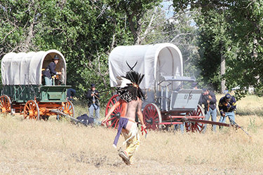 Loinclothed hobby; Obr�zek dne - the picture od the day - �awa rel -  Native american reenacting life