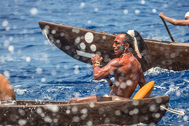 Loinclothed hobby; Obr�zek dne - the picture od the day - �awa rel -  Romy Raves, The Sacred Mayan Journey