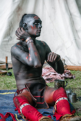 Loinclothed hobby; Obr�zek dne - the picture od the day - �awa rel -  After the Battle by Mary Beth Aiello