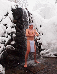 Loinclothed hobby; Obr�zek dne - the picture od the day - �awa rel -  Wet white fundoshi 1/2