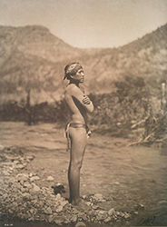 Loinclothed hobby; Obr�zek dne - the picture od the day - �awa rel - Loinclothed indian youth