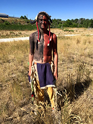 Loinclothed hobby; Obr�zek dne - the picture od the day - �awa rel - Native indian reenacting, USA
