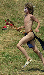 Loinclothed hobby; Obr�zek dne - the picture od the day - �awa rel - Native indian reenacting, USA