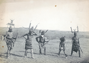 Loinclothed hobby; Obr�zek dne - the picture od the day - �awa rel - Devils dance, 1889