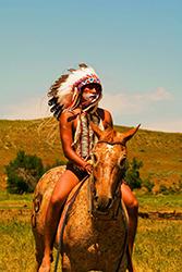 Loinclothed hobby; Obr�zek dne - the picture od the day - �awa rel - Photo by Allen Russell, native american reenactment