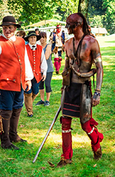Loinclothed hobby; Obr�zek dne - the picture od the day - �awa rel - Native american reenacting