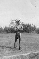 Loinclothed hobby; Obr�zek dne - the picture od the day - �awa rel - Simple naked loincloth - Aboriginal Dancers, Australia,  photo   probably by Hannah L Glenton