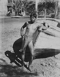 Loinclothed hobby; Obr�zek dne - the picture od the day - �awa rel - Hawaiian loincloth called malo. Late of 19th century. 