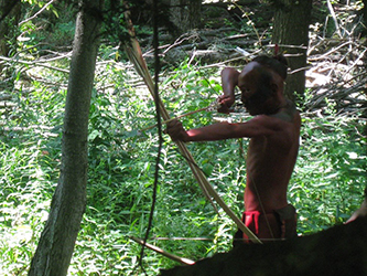 Loinclothed hobby; Obr�zek dne - the picture od the day - �awa rel - Captain red bull`s party, Oriskany: Gelston Castle, NY (2012) 