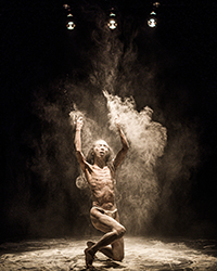 Loinclothed hobby; Obr�zek dne - the picture od the day - �awa rel -  Atsushi Takenouchi, Naked existence, Photo by Piotr Nykowski