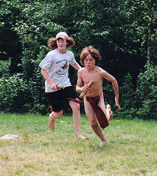 Loinclothed hobby; Obr�zek dne - the picture od the day - �awa rel -   indian summer camp