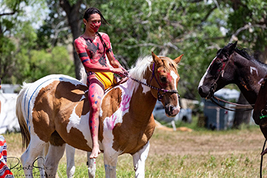 Loinclothed hobby; Obr�zek dne - the picture od the day - �awa rel -  Realbird Custer Battlefield Reenactment 2021, Eaglesix Photography by Robert Six 