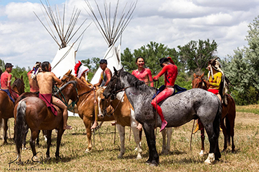 Loinclothed hobby; Obr�zek dne - the picture od the day - �awa rel -  Realbird Custer Battlefield Reenactment 2021, Eaglesix Photography by Robert Six 