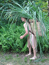 Loinclothed hobby; Obr�zek dne - the picture od the day - �awa rel -   indian summer camp