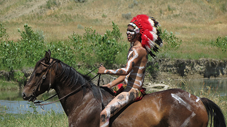 Loinclothed hobby; Obr�zek dne - the picture od the day - �awa rel - Little Bighorn Battle Reenactment