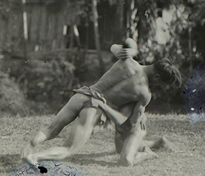 Loinclothed hobby; Obr�zek dne - the picture od the day - �awa rel - Vintage Vietnam ~ loinclothed wrestlers