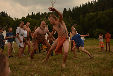 Loinclothed hobby; Obr�zek dne - the picture od the day - �awa rel - Wakantopa ~ summer camp ~ 2022