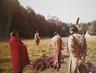 Loinclothed hobby; Obr�zek dne - the picture od the day - �awa rel - Indi�ni z b�eh� Dunaje, rok 1984