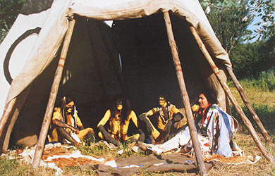 Loinclothed hobby; Obr�zek dne - the picture od the day - �awa rel - Indi�ni z b�eh� Dunaje, rok 1984