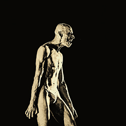 Loinclothed hobby; Obr�zek dne - the picture od the day - �awa rel - Loinclothed Butoh dancer