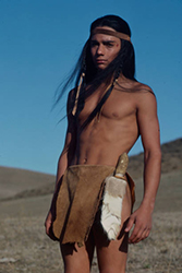 Loinclothed hobby; Obr�zek dne - the picture od the day - �awa rel -  Native american reenacting