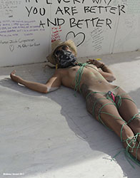 Loinclothed hobby; Obr�zek dne - the picture od the day - �awa rel - photo by Waldemar Horwat ~ Burning Man 2011 