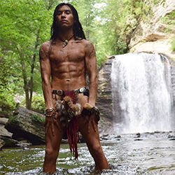 Loinclothed hobby; Obr�zek dne - the picture od the day - �awa rel - Kakunui Goyahkla Onixohtlak alias Sparrowhawk