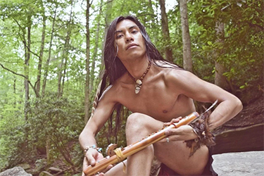 Loinclothed hobby; Obr�zek dne - the picture od the day - �awa rel - Kakunui Goyahkla Onixohtlak alias Sparrowhawk