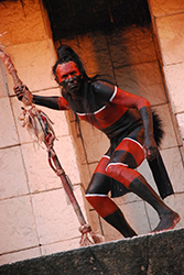 Loinclothed hobby; Obr�zek dne - the picture od the day - �awa rel -  The Xcaret Show performer   - photo by Gabriela vQz