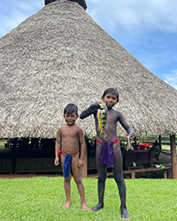 Loinclothed hobby; Obr�zek dne - the picture od the day - �awa rel - Embera Quera Panam�