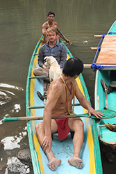 Loinclothed hobby; Obr�zek dne - the picture od the day - �awa rel - Embera style