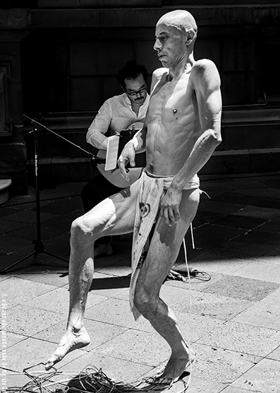 Butoh - photo by Ricardo Antonio Ramos L�pez
