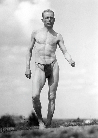 Paavo Nurmi, string loincloth